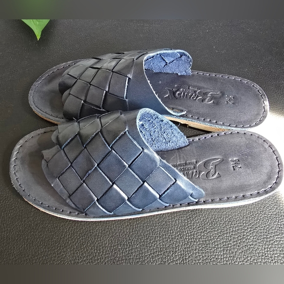 BandX Women's Huraches Sandals - Picture 2 of 7